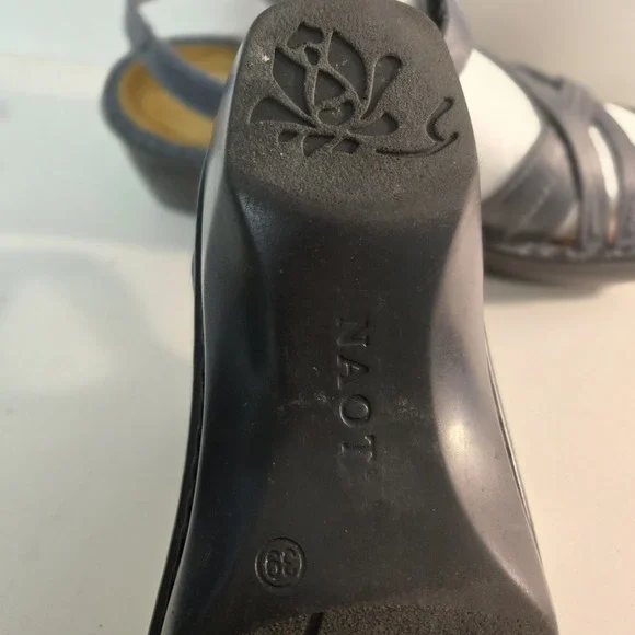 Naot Paris Women's Size EU 39 US Size 8 Deep Blue Wedge Strappy Leather Sandals - Picture 11 of 12